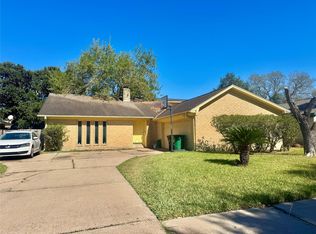9114 Spellman Rd, Houston, TX 77031