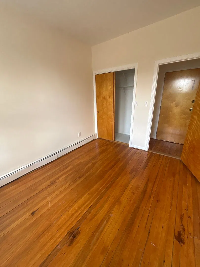 206 Chestnut Hill Ave — Photo 2