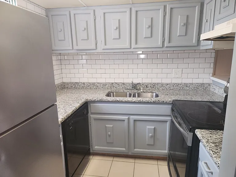 1836 N Crystal Lake Dr N #37 — Photo 8