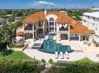 15718 Gulf Blvd, Redington Beach, FL 33708