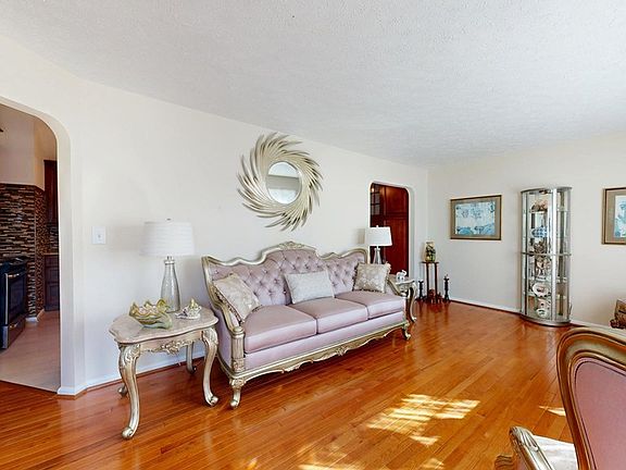 4th image of 116 Rockford Pl