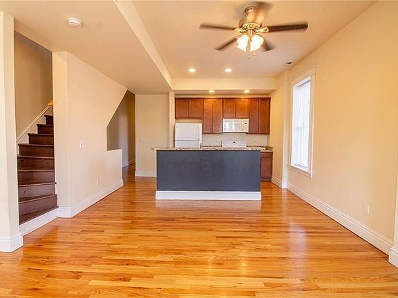 3rd image of 2801 Wyoming St APT B