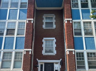 1606 W 39th St APT 1W, Kansas City, MO 64111