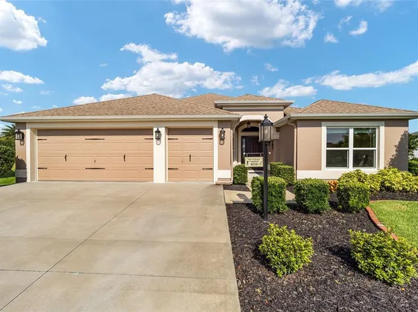 4028 Wolf Ln, The Villages, FL 32163