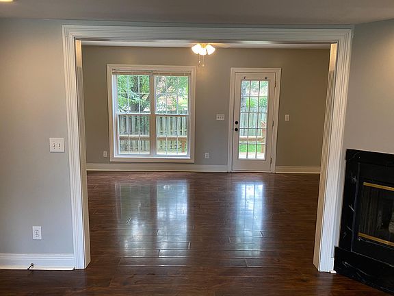 2nd image of 3877 Sugar Creek Dr #0