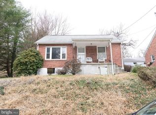 126 Church St, Glen Rock, PA 17327
