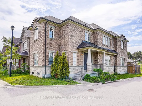 35 Calamint Ln, Richmond Hill, ON L4E 1C3