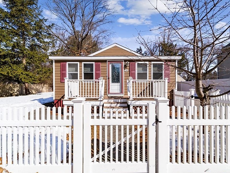 42 Mystic Ave, Tewksbury, MA 01876 Zillow