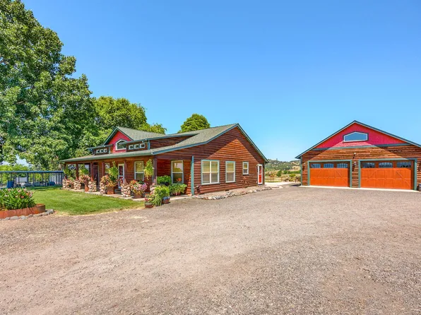 2511 Alta Vista Rd, Eagle Point, OR 97524