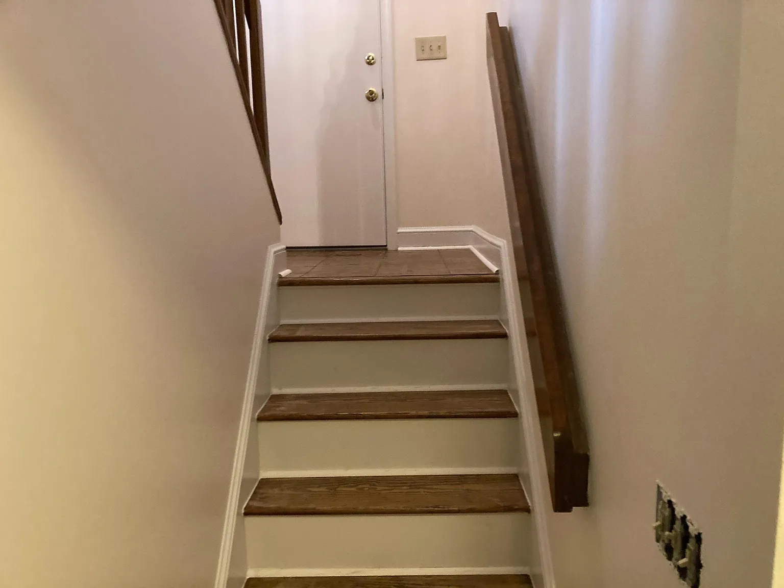 4 bed, 1936 sqft, $2,350 — Photo 4