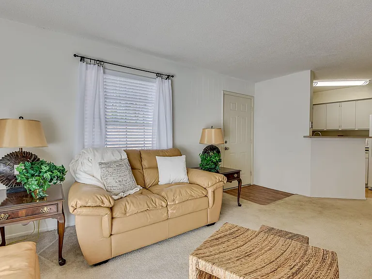 Champions Pines Apartments — Photo 70