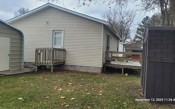 3rd image of 407 E Lincoln Ave