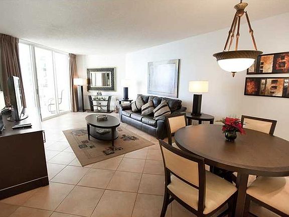 4th image of 17375 Collins Ave #1604