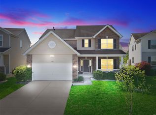 1621 Crimson Hills Dr, Saint Peters, MO 63376
