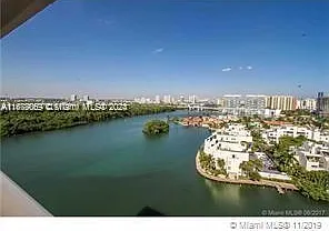 Coastal Towers Condo — Photo 4