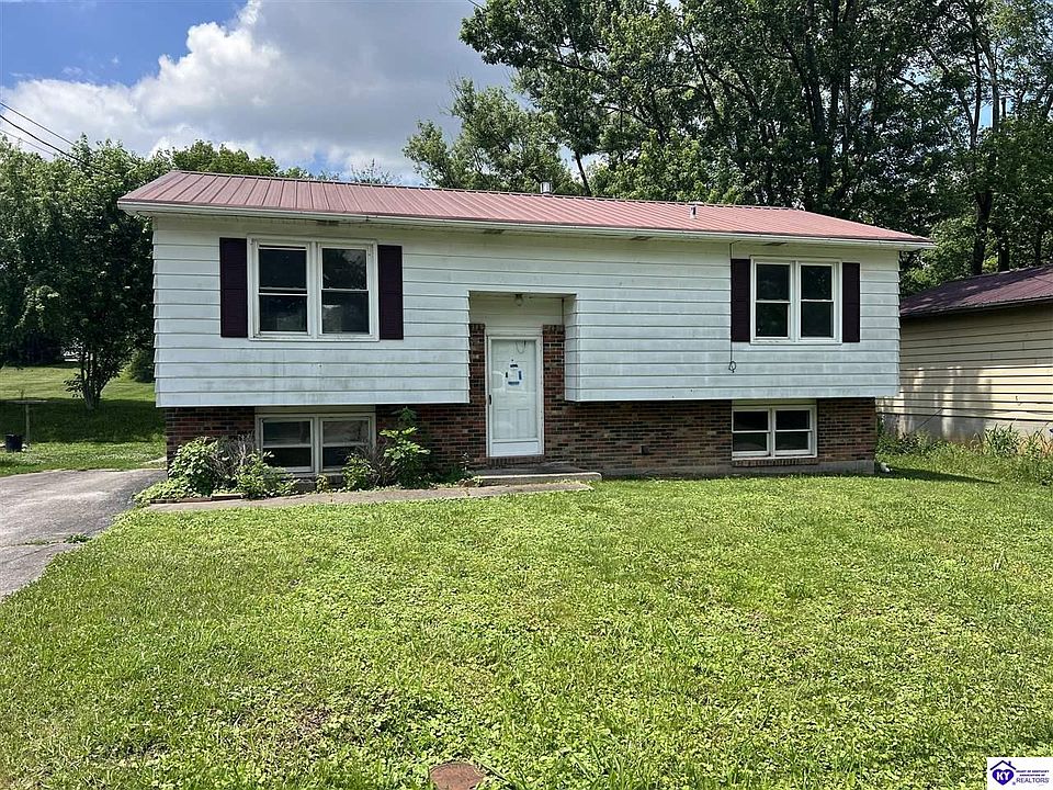 1st image of 305 Cedar St