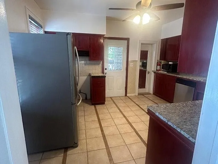 17 Codington Pl — Photo 10