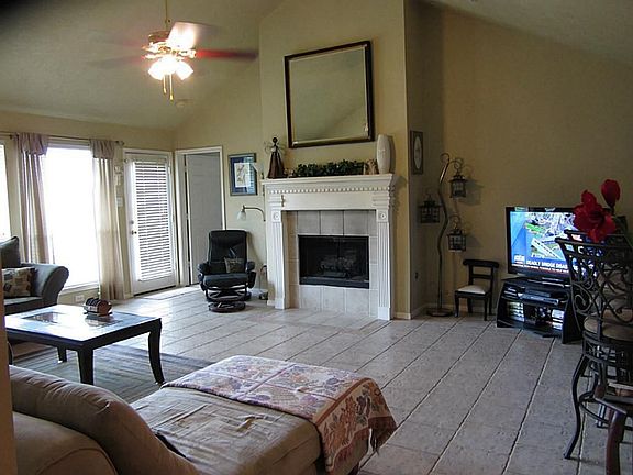 5th image of 3113 Misty Shore Dr