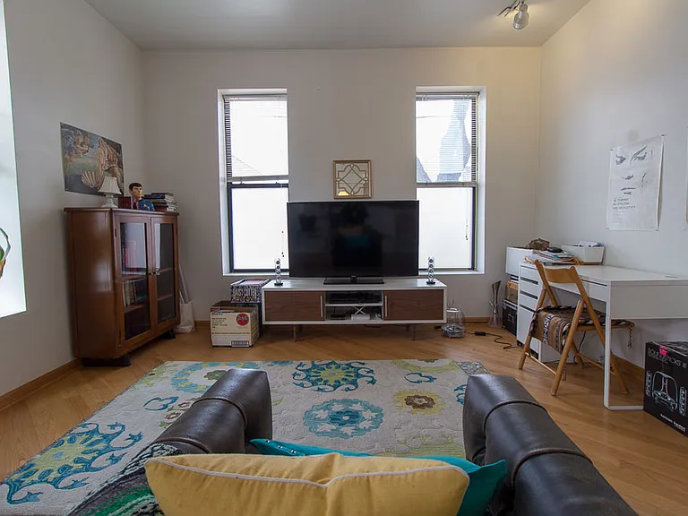 2327 W Ohio St #2C — Photo 6
