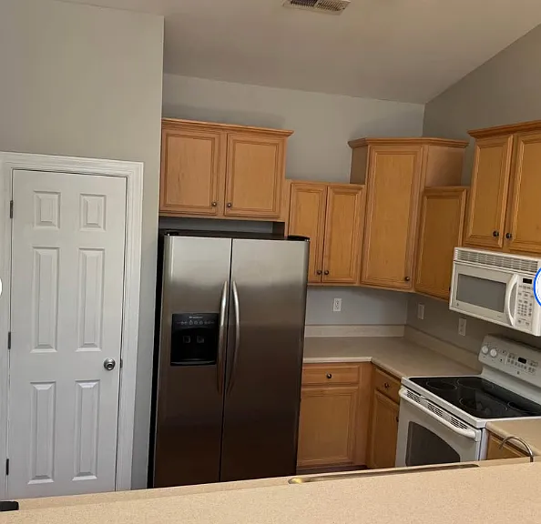 5006 Carleton Dr #0 — Photo 6