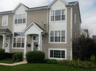 600 Silver Leaf Dr, Joliet, IL 60431