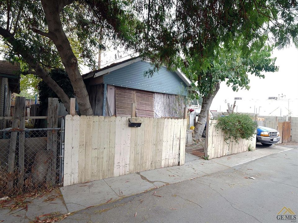 2nd image of 143 Chester Ave