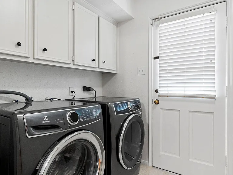 727 Bunker Hill Rd #15 — Photo 17