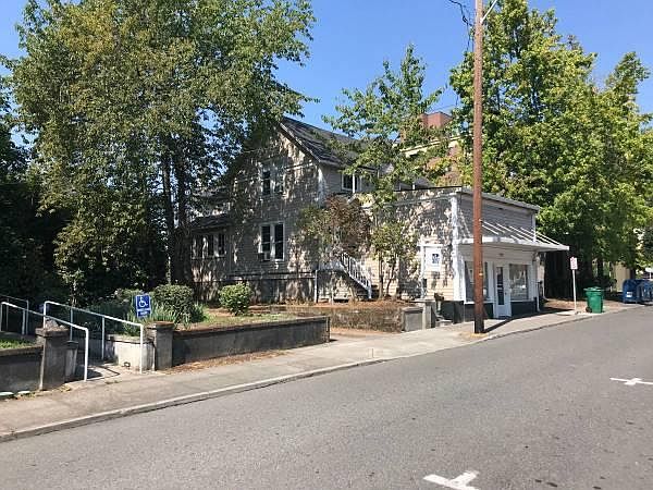 1st image of 1208 Daniels St