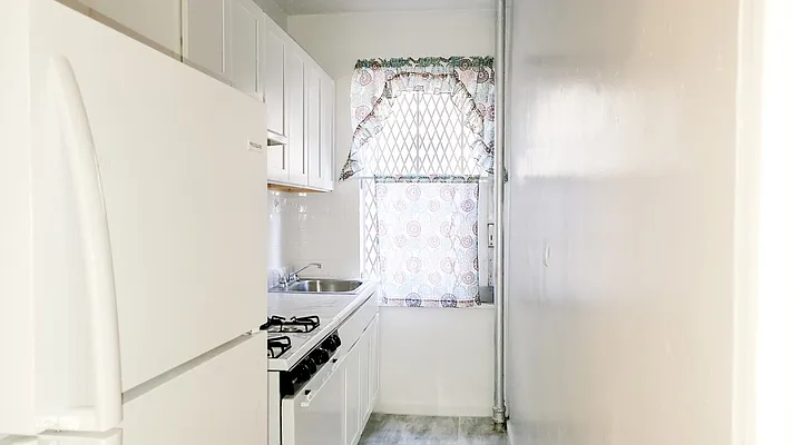 Rented by New York Residence | media 13