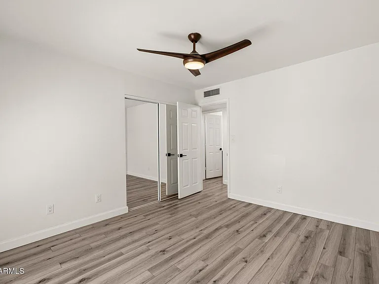 2219 N 74th Pl — Photo 24