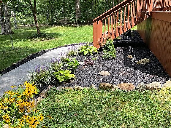 3rd image of 115 Kachina Ln