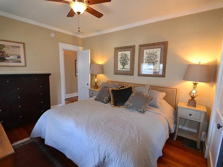 574 Terrace Ave #1 — Photo 11