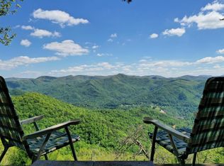 1914 Almanac Ln, Tuckasegee, NC 28783