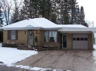 211 E Francis St, Ironwood, MI 49938