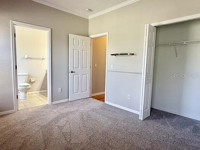 2300 The Oaks Blvd — Photo 37