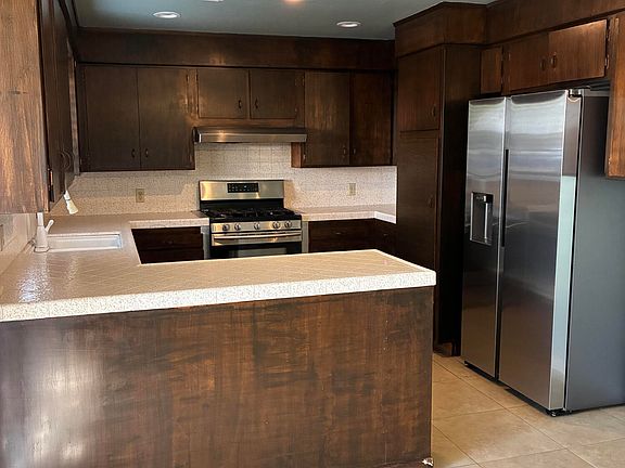 3rd image of 2663 Irwin Rd