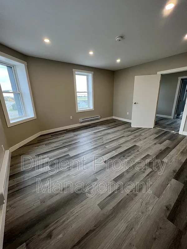 1 bed, 1.0 bath, $1,525 — Photo 3