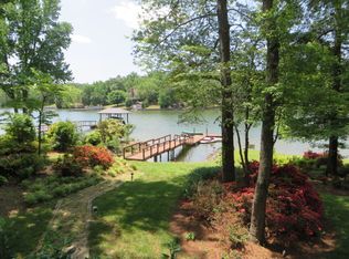 26 Sunrise Point Rd, Lake Wylie, SC 29710