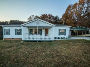 306 Clearwater Dr, Kingsport, TN 37664