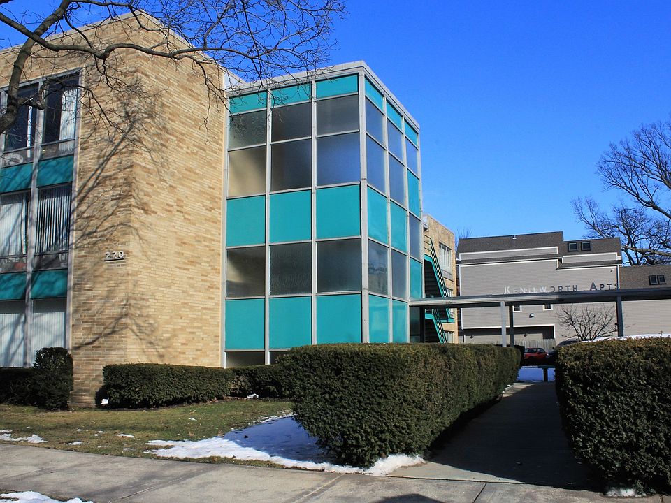 1st image of 220 N Kenilworth Ave APT 3