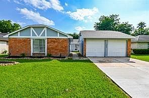 2nd image of 707 Stephanie Dr