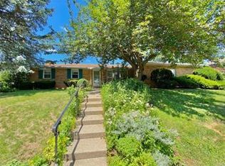 1747 W Cedar St, Allentown, PA 18104
