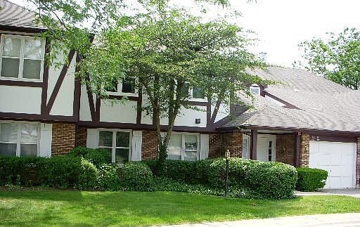 1st image of 1410 Wentworth Ct