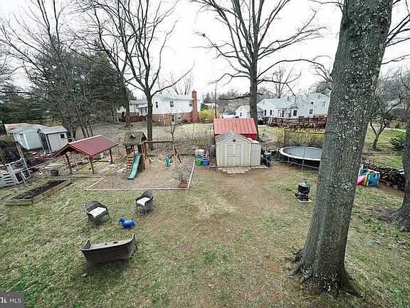 3rd image of 13709 Pennsboro Dr