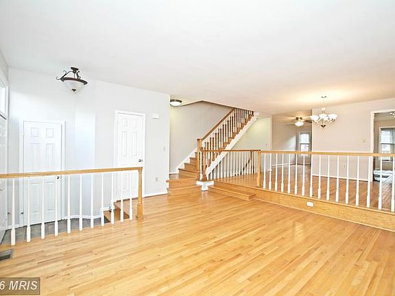4th image of 14507 Oakmere Dr