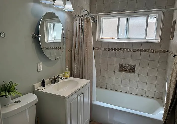 2035 Oliver Ave #2035 — Photo 25