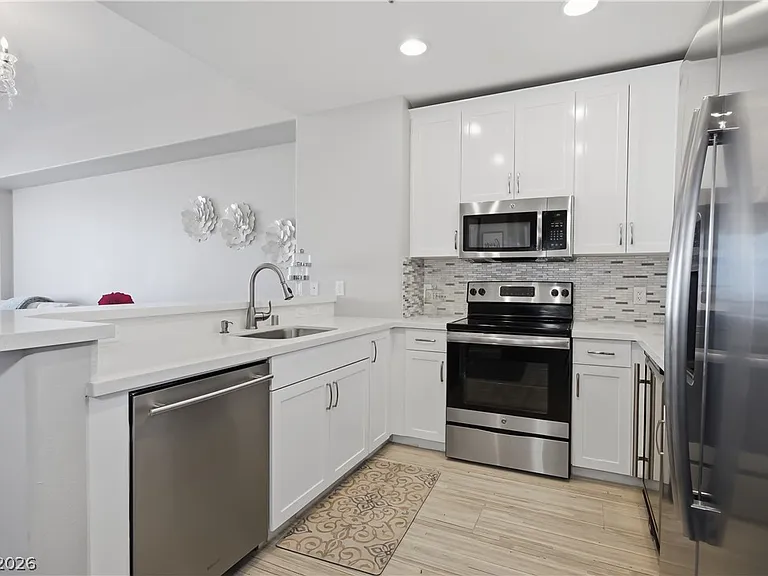 8255 Las Vegas Blvd S #809 — Photo 4