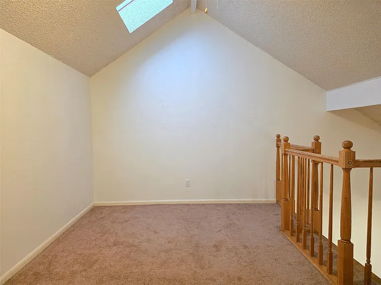 505 W 18th St #I — Photo 13