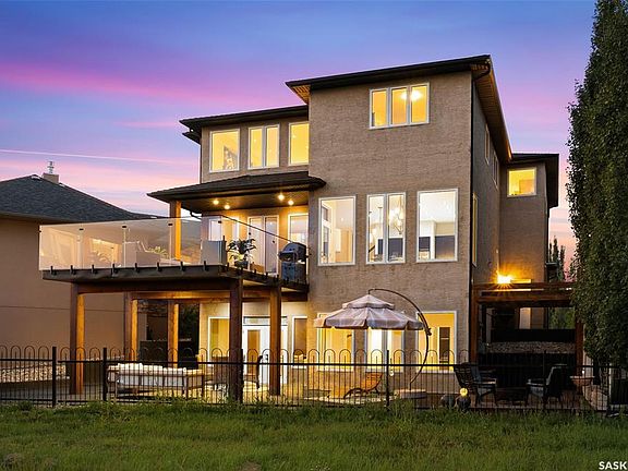 4th image of 6110 Wascana COURT