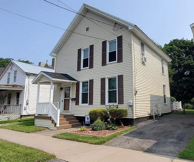 1st image of 420 Morris St